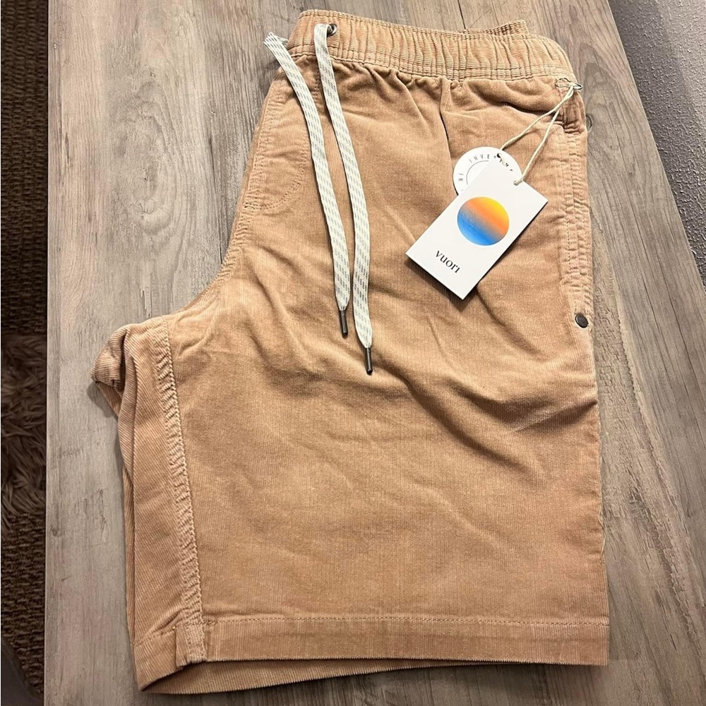 Men’s Vuori Shorts